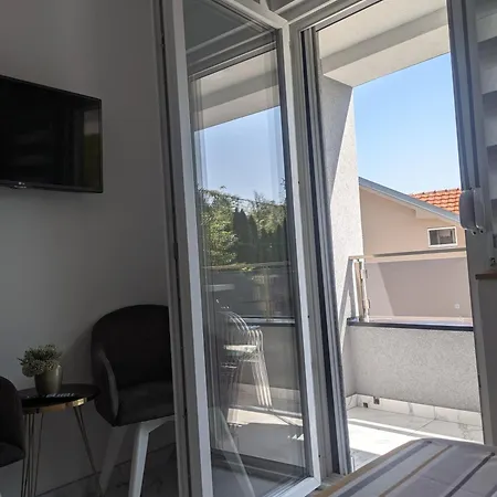 Apartment Sokostar *